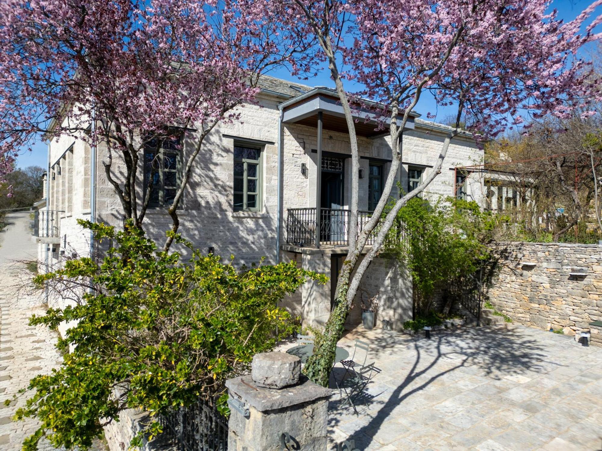 Katikia Zagori Hotel Vitsa Luaran gambar